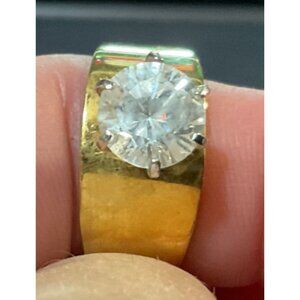 Fashion Gold Tone Engagement Ring Size 8 Solitary Round CZ Diamond Accent